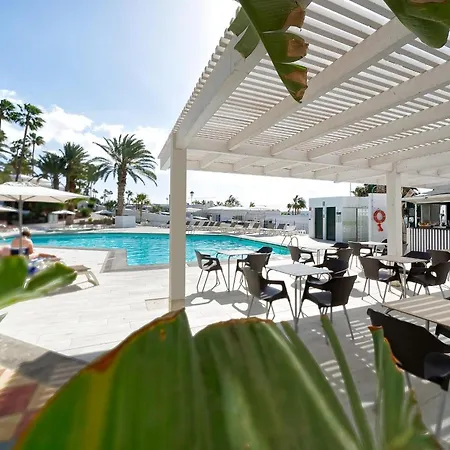 One Bedroom With Pool At 500m From Playa Chica, Puerto Del Carmen Appartement