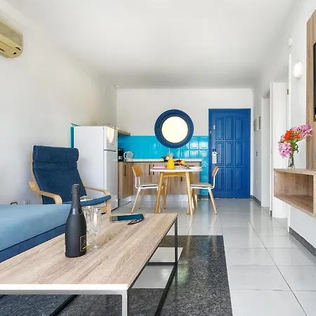 Апартаменты One Bedroom With Pool At 500m From Playa Chica, Puerto Del Carmen Пуэрто дель Кармен