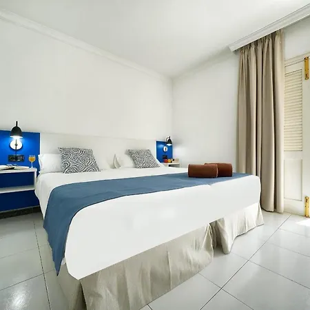 One Bedroom With Pool At 500m From Playa Chica, Puerto Del Carmen Апартаменты