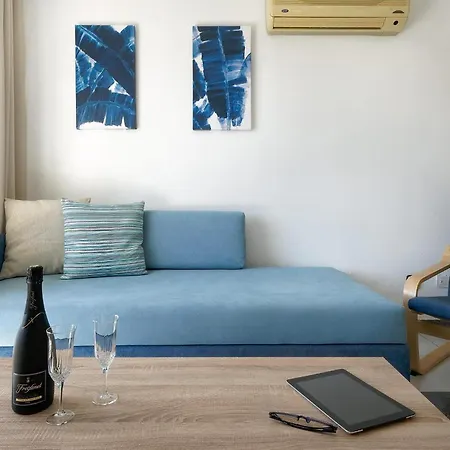 One Bedroom With Pool At 500m From Playa Chica, Puerto Del Carmen * Пуэрто дель Кармен